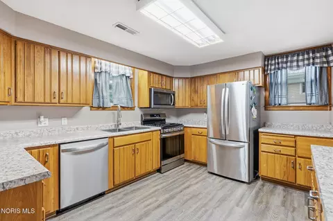 Kitchen - 313 E 7th St, Sycamore, OH 44882 photo 1 of 6