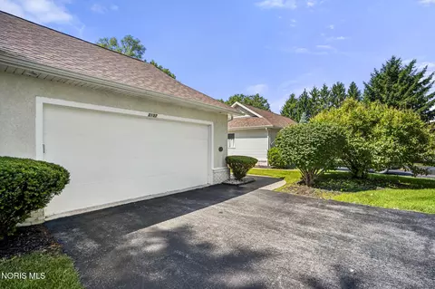 2137 Saint Andrews, Toledo, OH 43615