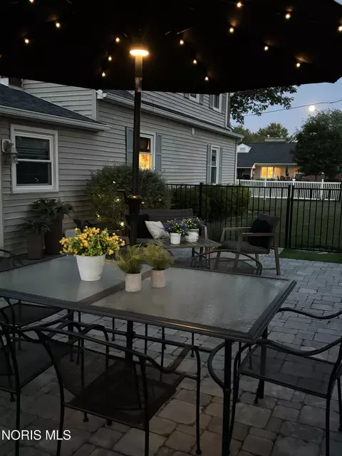 Exterior - 226 E Plum St, Deshler, OH 43516 photo 6 of 6