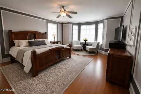 Bedroom - 2908 River Rd, Maumee, OH 43537 photo 1 of 2