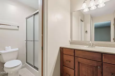 Bath - 720 E Sandusky St, Findlay, OH 45840 photo 1 of 4