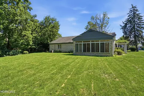 Exterior - 720 E Sandusky St, Findlay, OH 45840 photo 6 of 12