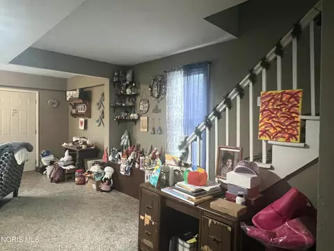Entry Way - 210 S Main St, Paulding, OH 45879 photo 3 of 4