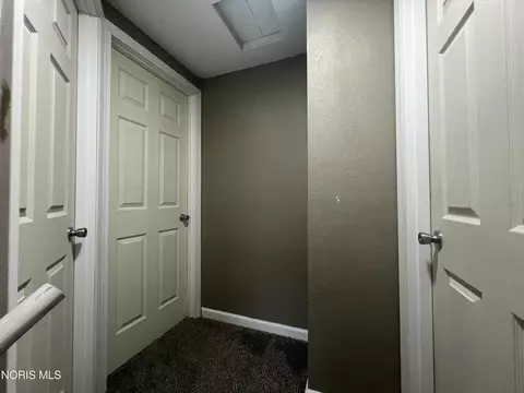 Entry Way - 210 S Main St, Paulding, OH 45879 photo 2 of 4