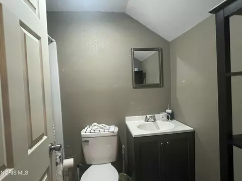 Bath - 210 S Main St, Paulding, OH 45879 photo 4 of 4