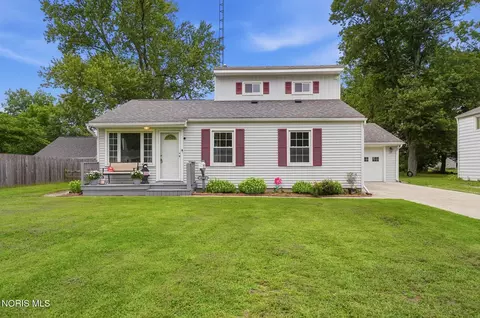 6012 Greenacre Rd, Toledo, OH 43615