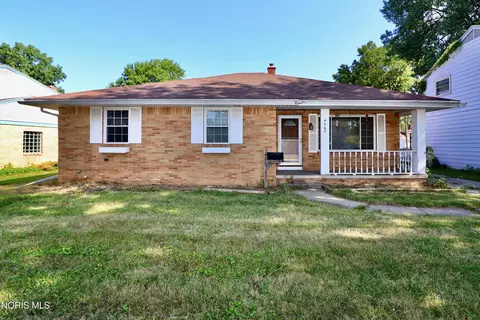 4460 Talmadge Green Rd, Toledo, OH 43623