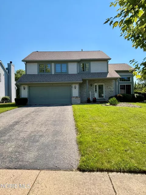 1909 Hartford Ln, Holland, OH 43528
