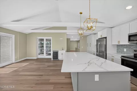 Other - 2708 Riverview Dr, Maumee, OH 43537 photo 6 of 15