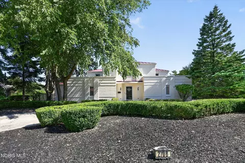 Other - 2708 Riverview Dr, Maumee, OH 43537 photo 2 of 15