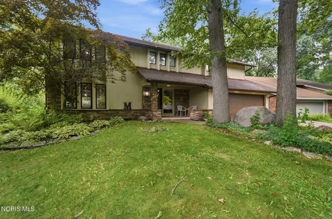 5329 Fredelia Dr, Toledo, OH 43623