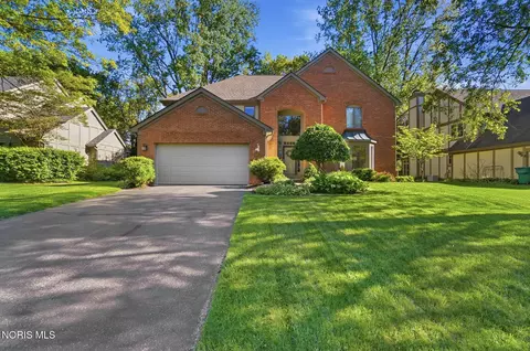 7310 Regents Park Blvd, Toledo, OH 43617