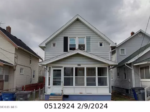 1526 Lakewood St, Toledo, OH 43605