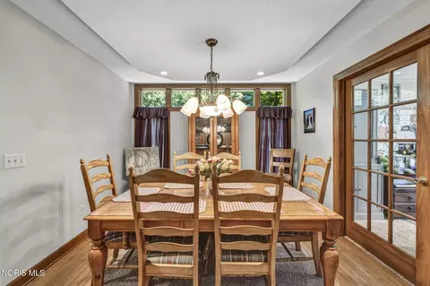 Dining - 5500 Brookview Ln, Upper Sandusky, OH 43351 photo 1 of 6