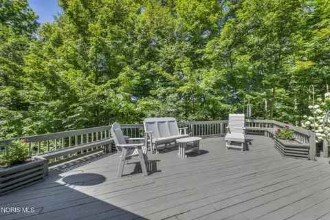Exterior - 5500 Brookview Ln, Upper Sandusky, OH 43351 photo 8 of 8