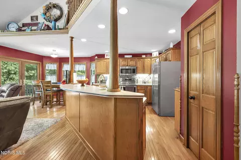 Kitchen - 5500 Brookview Ln, Upper Sandusky, OH 43351 photo 1 of 8