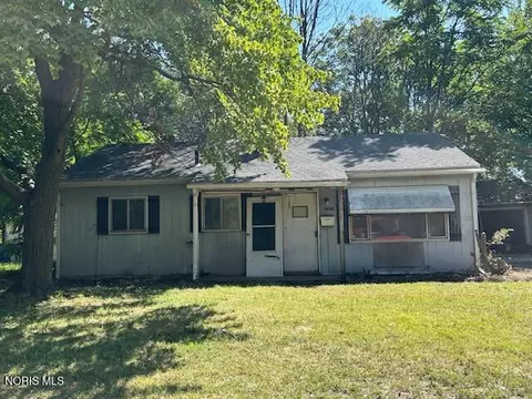 1628 Raynor Dr, Toledo, OH 43615