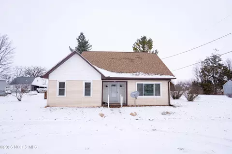 203 E Ash St, Continental, OH 45831 photo 5