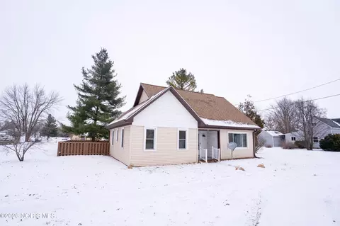 203 E Ash St, Continental, OH 45831 photo 9