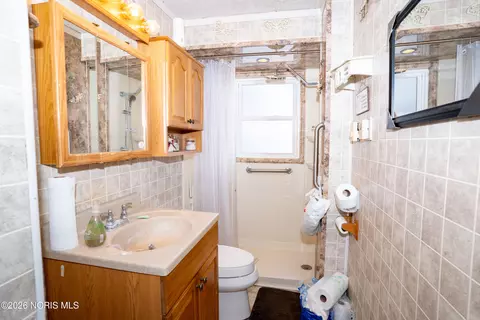 203 E Ash St, Continental, OH 45831 photo 24