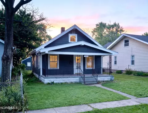 1944 Price St, Toledo, OH 43605