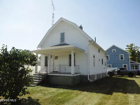 4813 N Summit St, Toledo, OH 43611