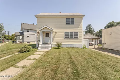 577 Dover Pl, Toledo, OH 43605