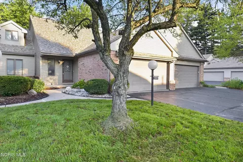 3127 Evergreen Rd, Toledo, OH 43606