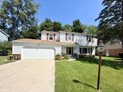 5764 Windgate Dr, Toledo, OH 43615