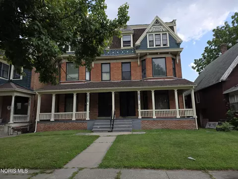 1012 N Superior St, Toledo, OH 43604