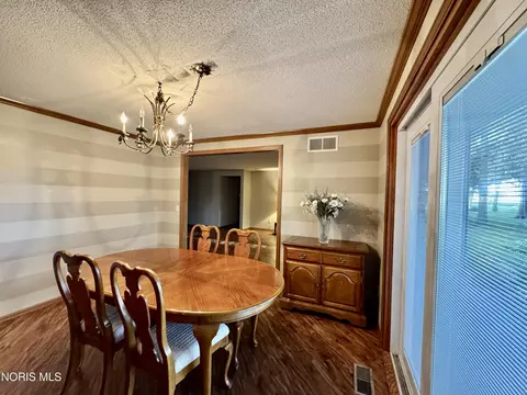 Dining - 113 Scott Dr, Bryan, OH 43506 photo 2 of 2