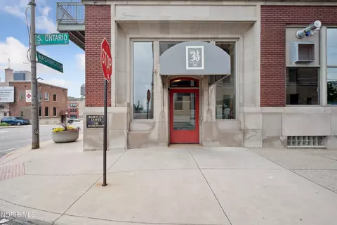 745 Washington St #305, Toledo, OH 43604