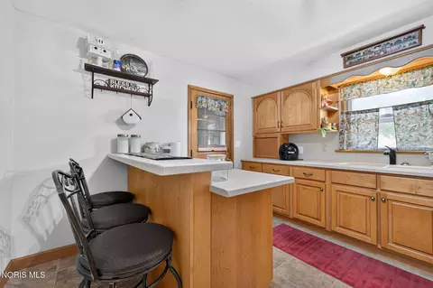 Kitchen - 246 Eagle St, Findlay, OH 45840 photo 1 of 5