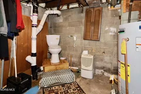Bath - 825 Secor Rd, Toledo, OH 43607 photo 6 of 6