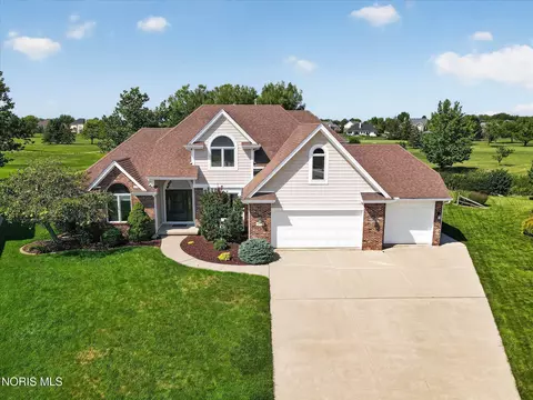 5920 Iron Ct, Waterville, OH 43566