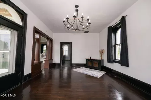 Living - 259 W Patterson St, Dunkirk, OH 45836 photo 1 of 5