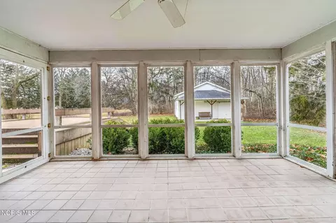 Exterior - 803 Union St, Ada, OH 45810 photo 12 of 17
