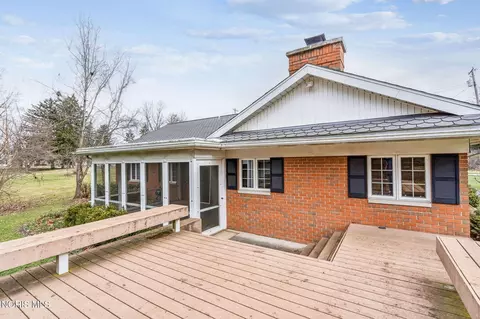 Exterior - 803 Union St, Ada, OH 45810 photo 10 of 17