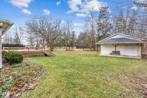 Exterior - 803 Union St, Ada, OH 45810 photo 2 of 17