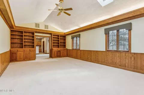 Living - 803 Union St, Ada, OH 45810 photo 3 of 3