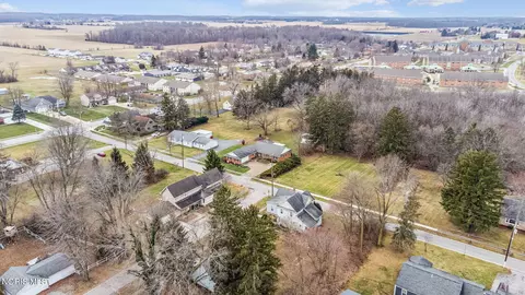 View/Area - 803 Union St, Ada, OH 45810 photo 6 of 11