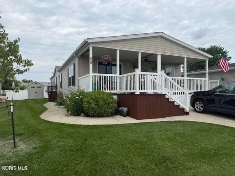 27484 Oregon Rd #25, Perrysburg, OH 43551