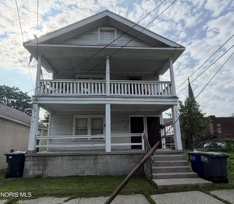 1916 Chase St, Toledo, OH 43611
