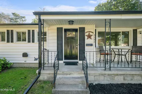 5142 Rambo Ln, Toledo, OH 43623
