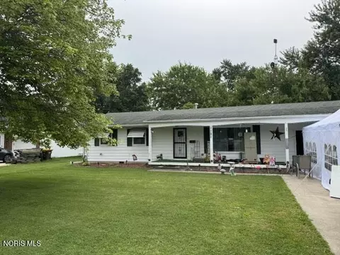 1121 Cherry St, Montpelier, OH 43543