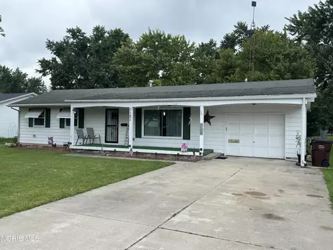 1121 Cherry St, Montpelier, OH 43543