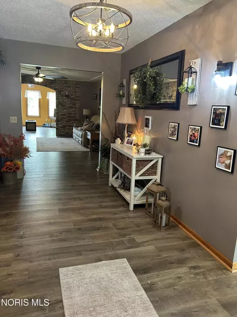 Entry Way - 11801 Rd 132, Paulding, OH 45879 photo 2 of 2