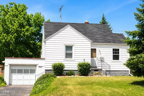 3102 Glenn St, Toledo, OH 43613