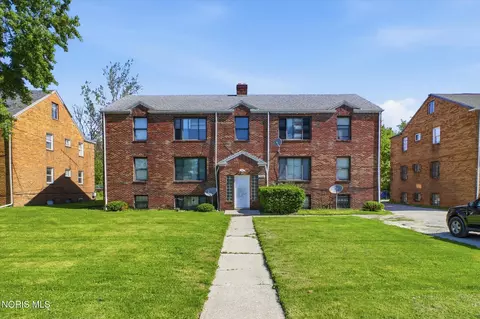 1364 N Cove Blvd, Toledo, OH 43606