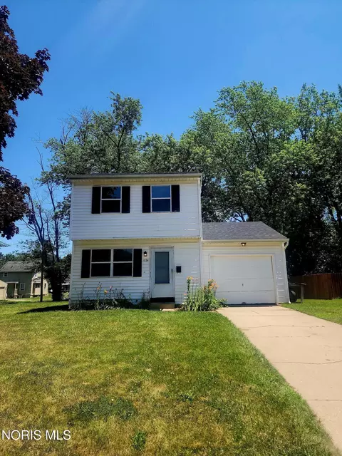 1024 Ranch Dr, Toledo, OH 43607